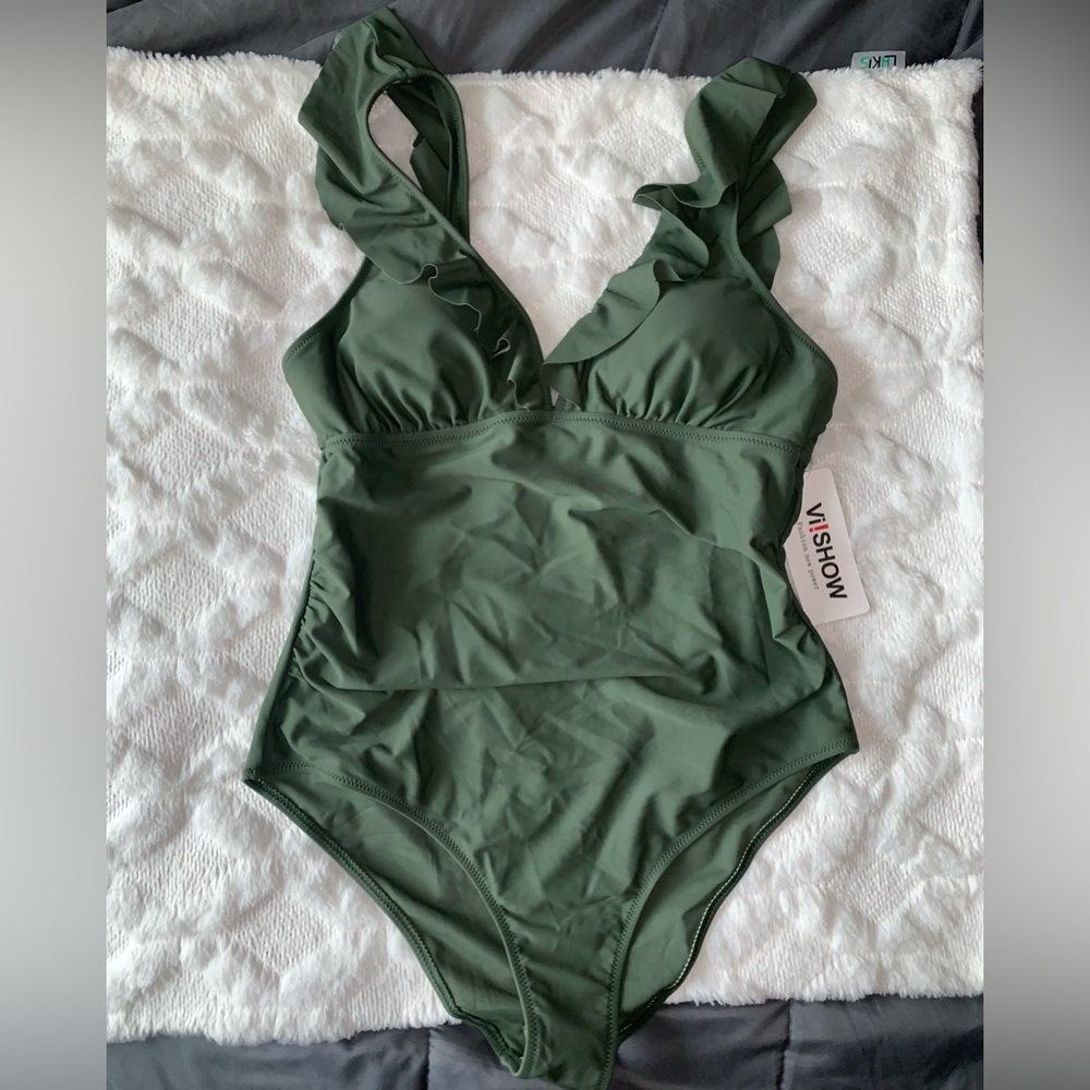 Women’s Ruffled One Piece Swimsuit
